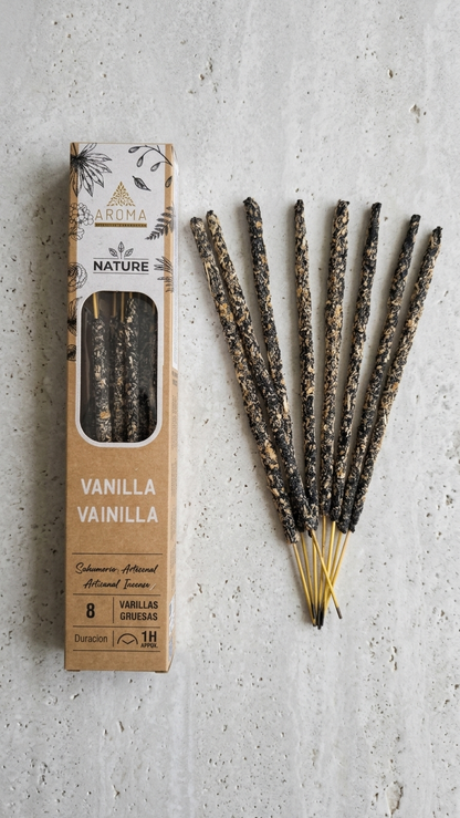 Incienso de Vainilla Dulce – Crea un Ambiente Cálido y Acogedor | 100% Natural, Sin Químicos, Calidad Premium 【20g · 8 Varillas aprox】